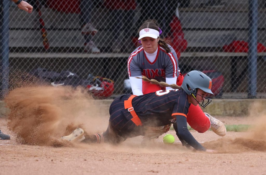 Resilient Republic Softball Falls Short in District Semifinals Against ...